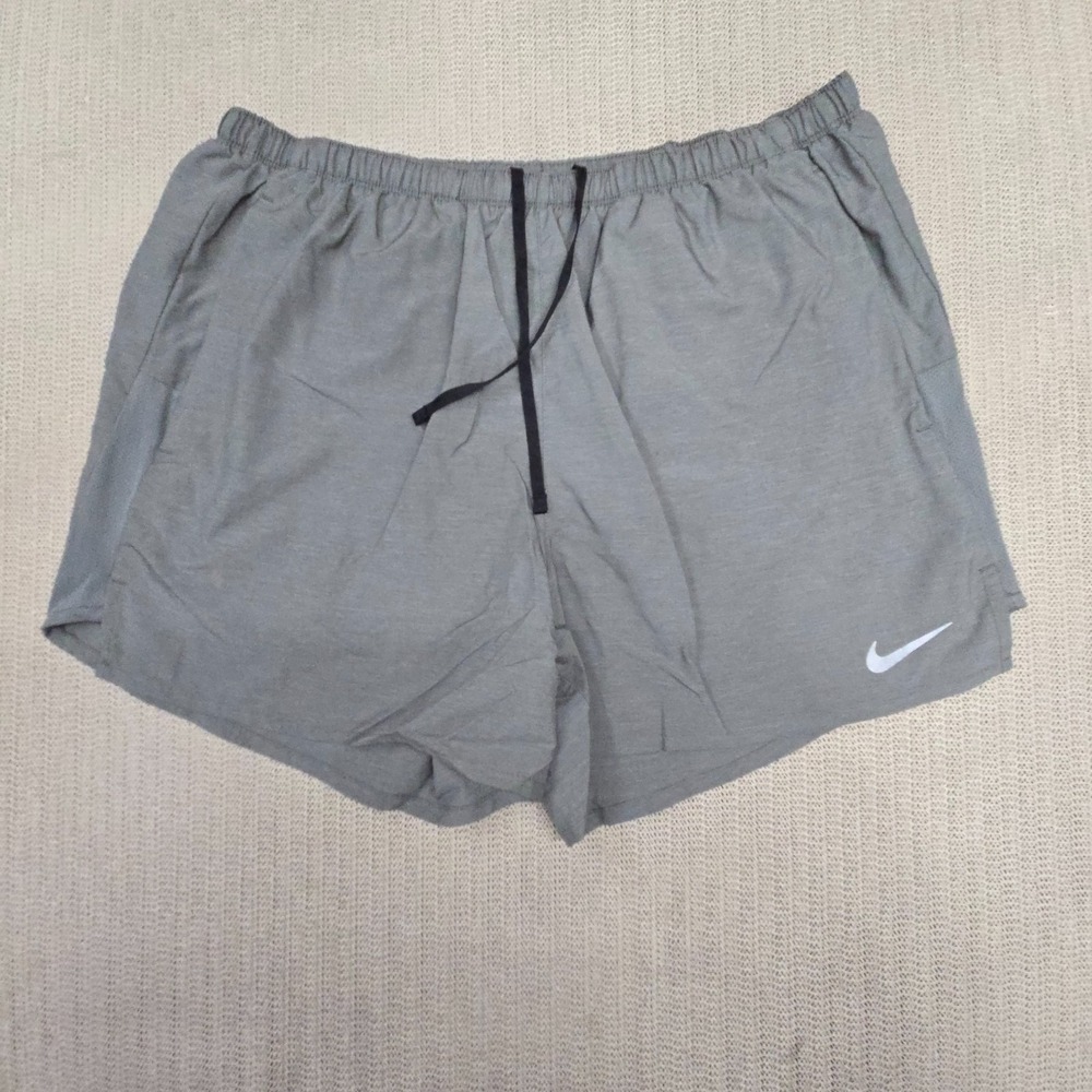 Nike Dri-FIT Challenger Running Shorts Mens XL Gray 5" Brief Lined DV9363-010
